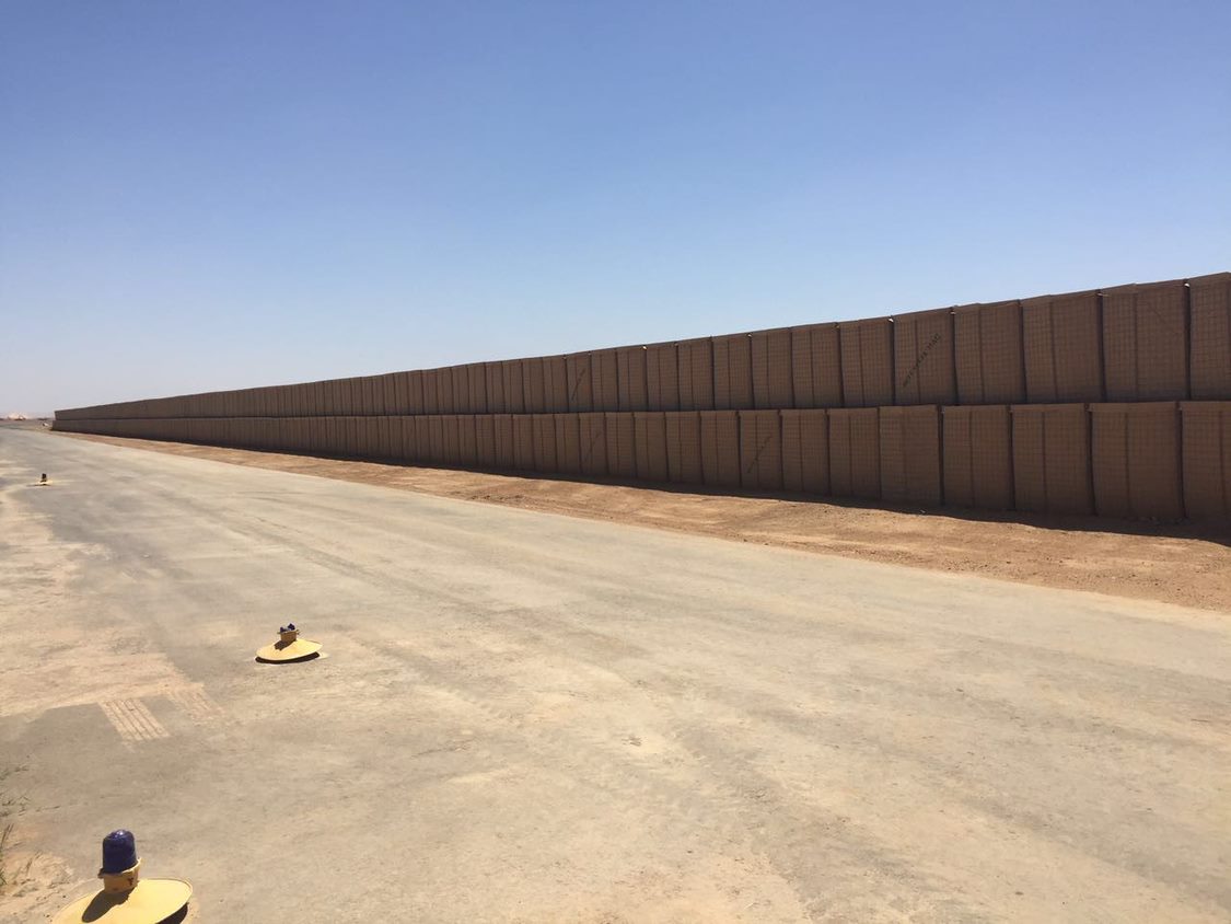 军队防暴墙 - Maccaferri: Engineering a Better solution