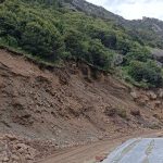 新建川藏铁路施工道路落石防护工程
